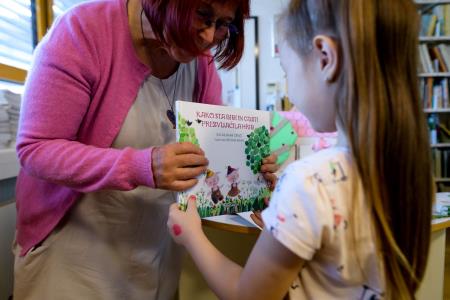 Knjigo je prejelo več kot 20.000 prvošolcev v Sloveniji in v zamejstvu